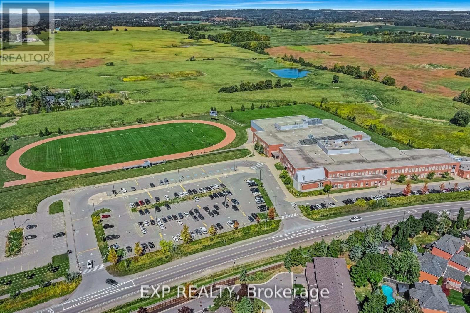 148 Taylorwood Avenue, Caledon, ON - Outdoor With View