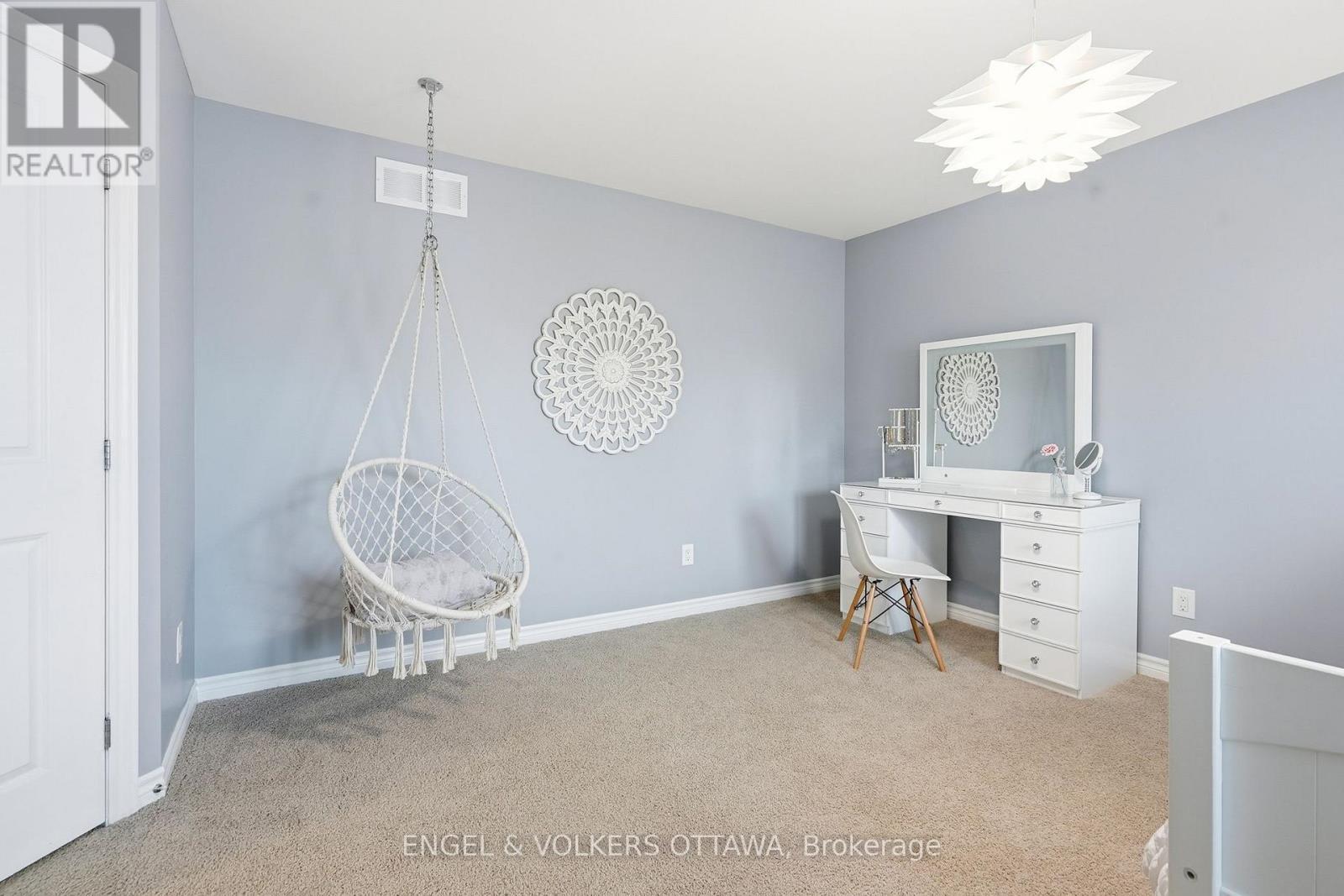 517 Golden Sedge Way, Ottawa, ON - Indoor