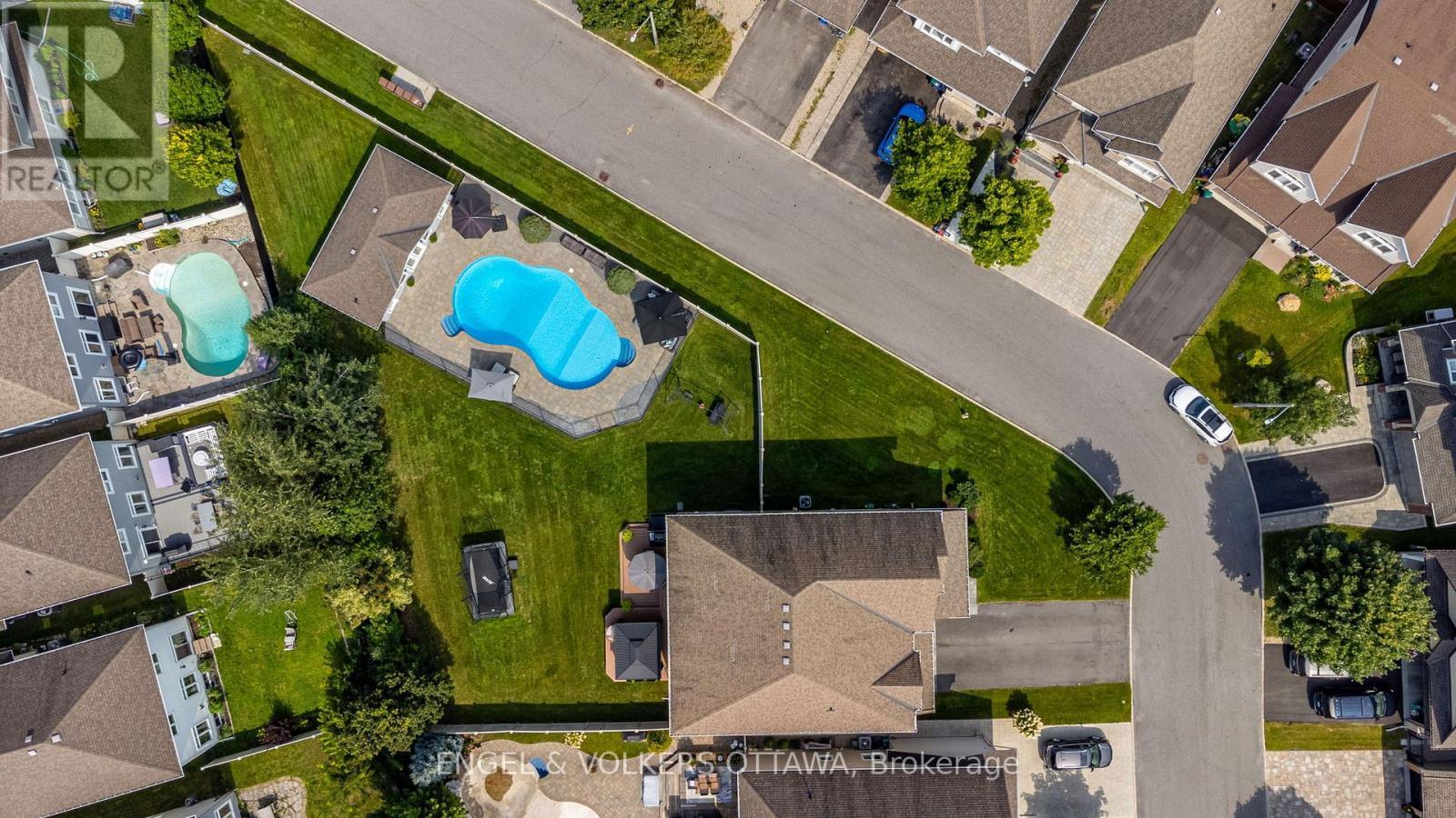 517 Golden Sedge Way, Ottawa, ON - Outdoor With View