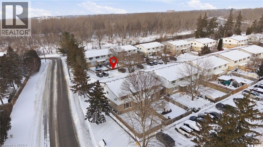 35 Oakhill Drive Unit# 20C, Brantford, ON - Outdoor With View