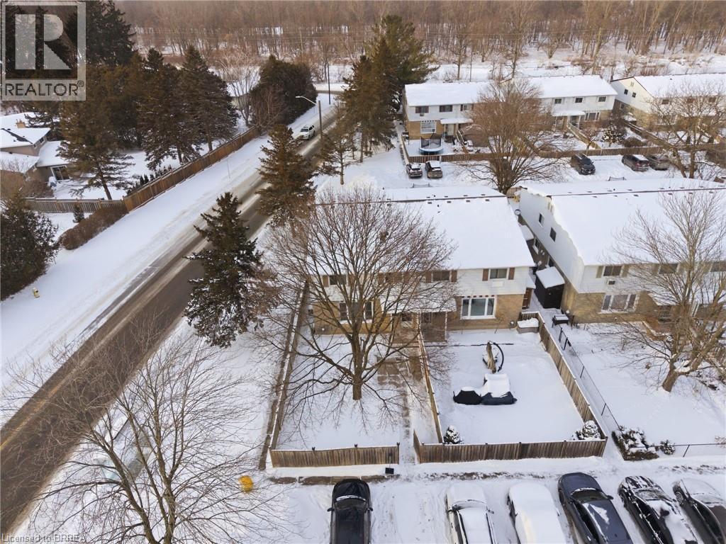 35 Oakhill Drive Unit# 20C, Brantford, ON - Outdoor With View