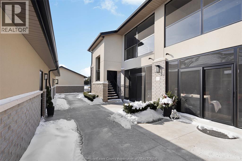 191 East Puce Road Unit# 3, Lakeshore, ON - Outdoor