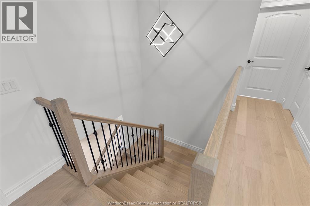 462 Marla Crescent, Lakeshore, ON - Indoor Photo Showing Other Room