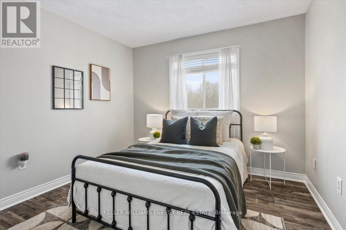 2 Resnik Drive, Clarington (Newcastle), ON - Indoor Photo Showing Bedroom