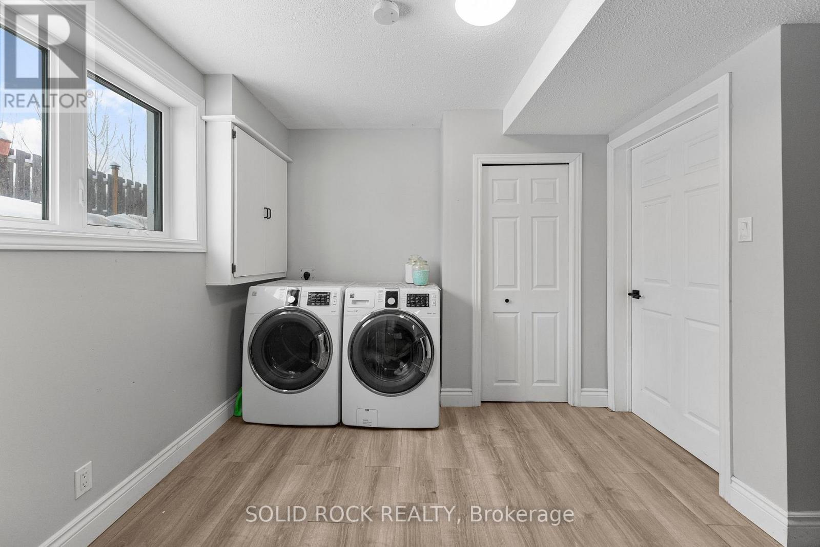 86 Township Park Road, North Algona Wilberforce, ON - Indoor Photo Showing Laundry Room