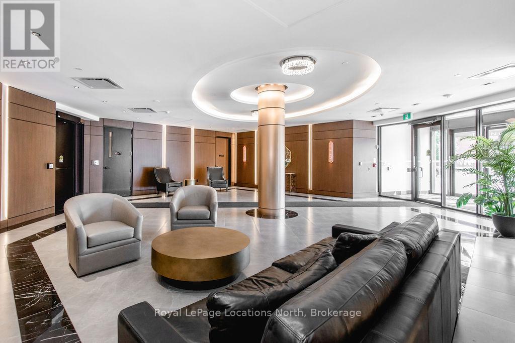 219 - 1 Hume Street, Collingwood, ON - Indoor Photo Showing Other Room