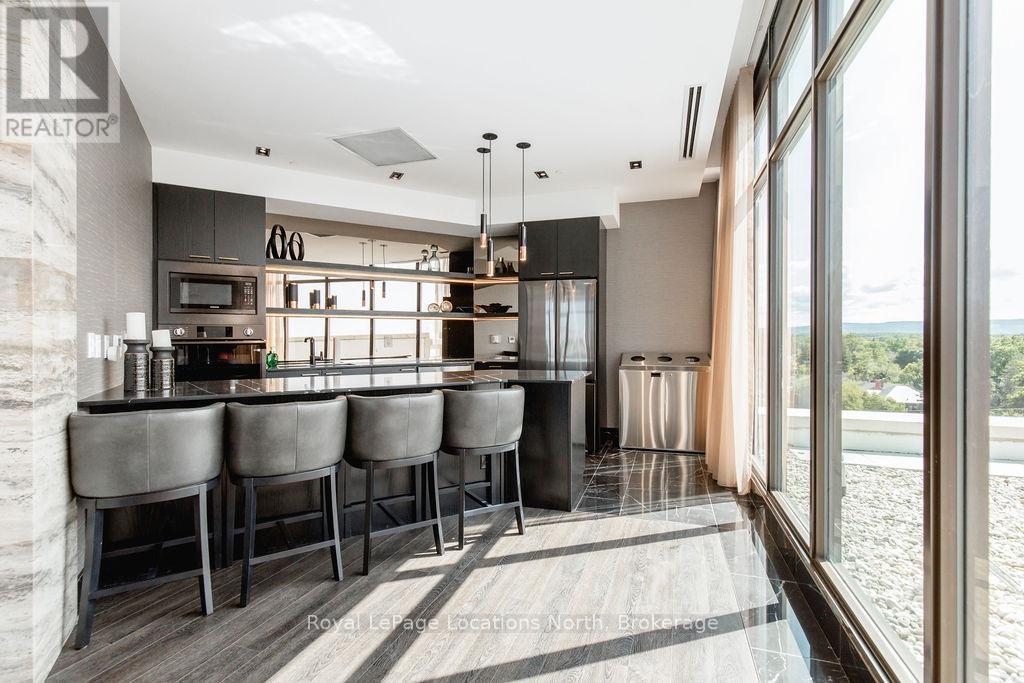 219 - 1 Hume Street, Collingwood, ON - Indoor