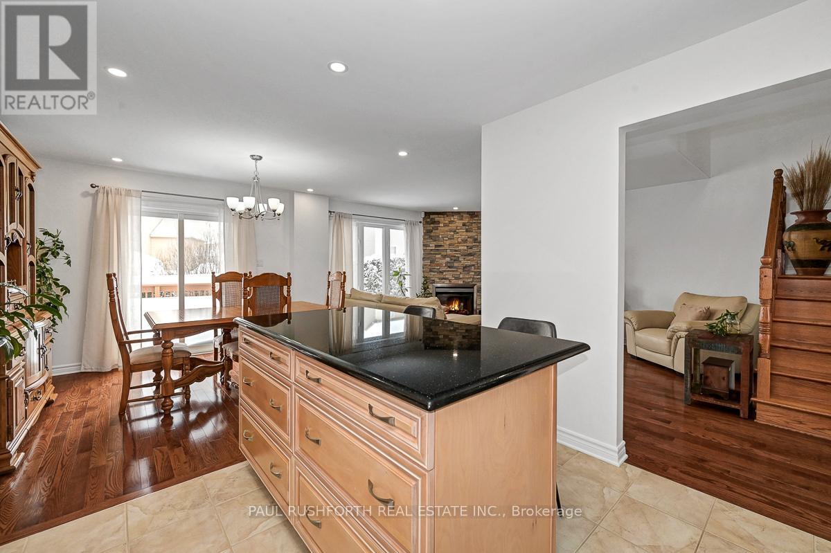 Kitchen/Eating Area - 421 Jasper Crescent, Clarence-Rockland, ON - Indoor