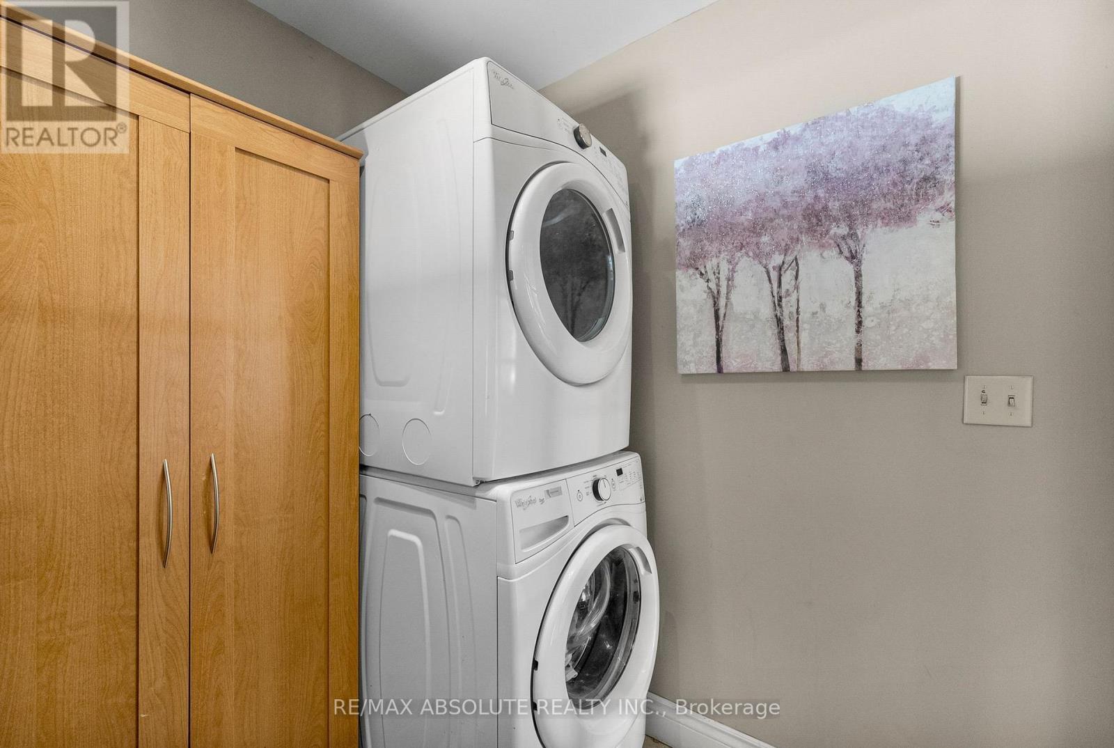 131 Burns Drive, Mcnab/Braeside, ON - Indoor Photo Showing Laundry Room