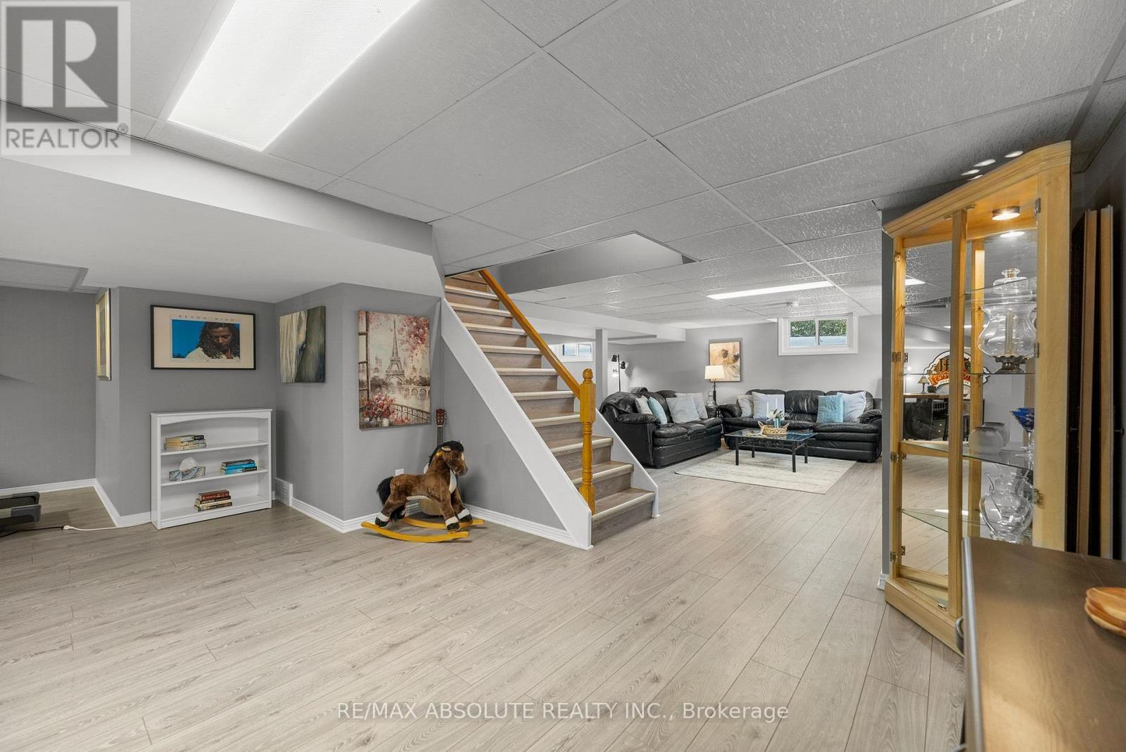 131 Burns Drive, Mcnab/Braeside, ON - Indoor Photo Showing Other Room