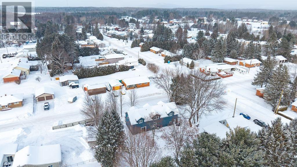 32 Wilson Street, Laurentian Hills, ON - Outdoor With View