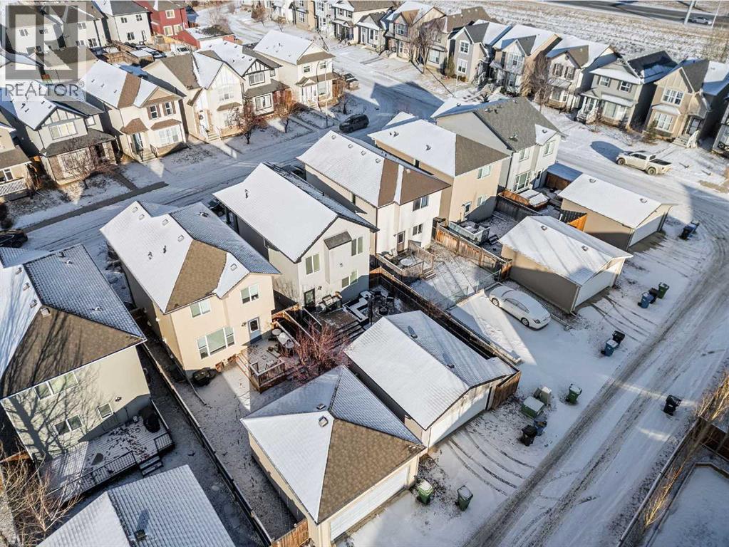 389 Cranberry Circle Se, Calgary, AB - Outdoor