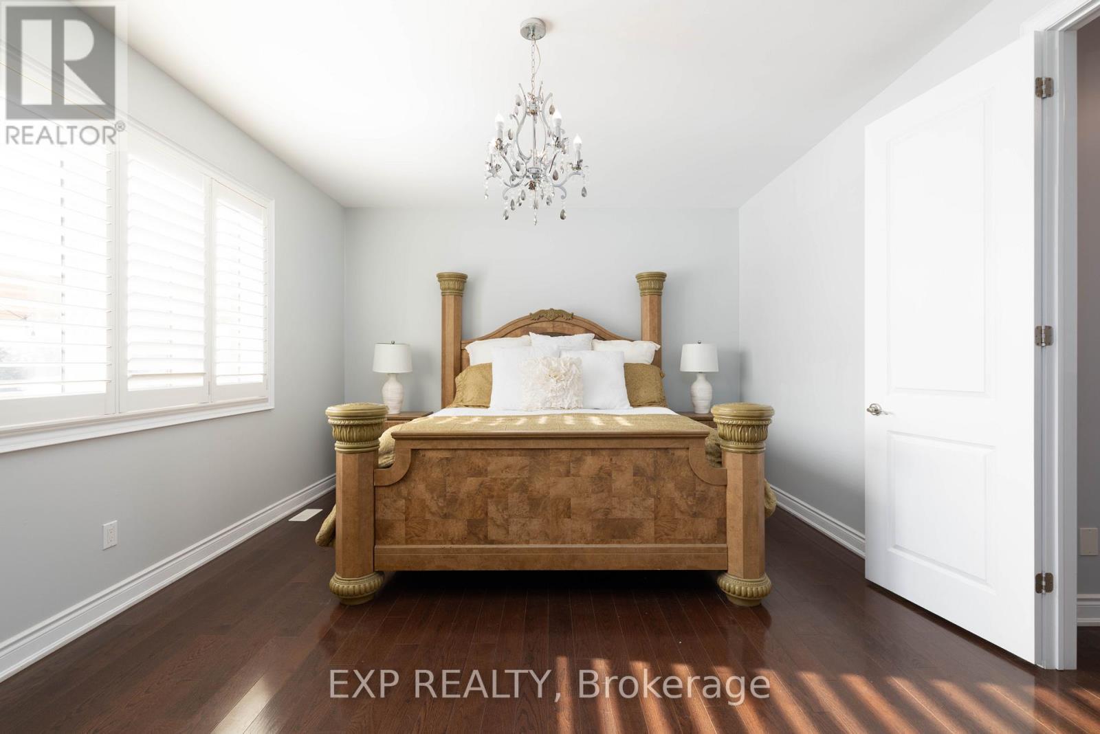 Spacious Primary Bedroom - 66 Stonesthrow Crescent, Uxbridge, ON - Indoor Photo Showing Bedroom