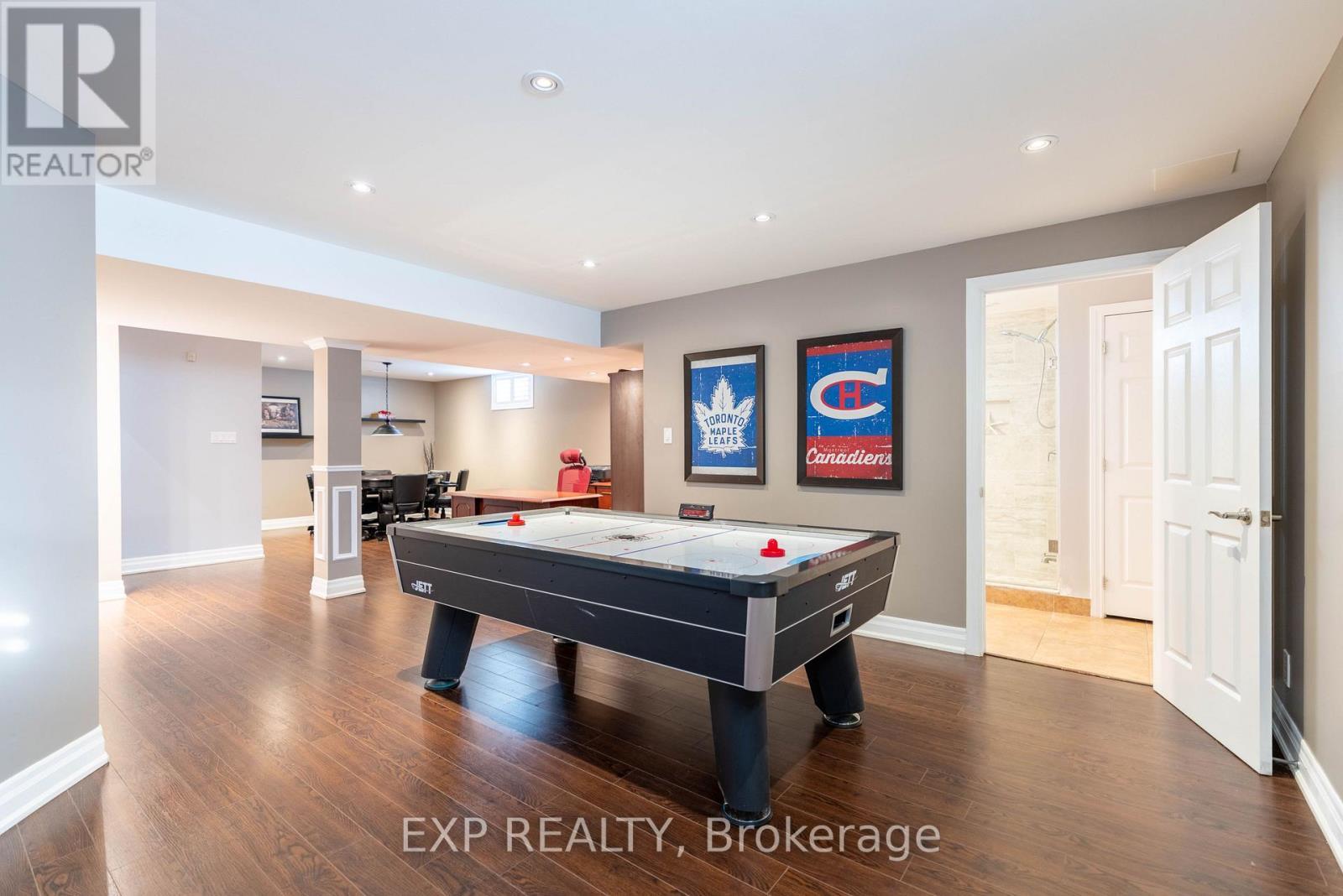 66 Stonesthrow Crescent, Uxbridge, ON - Indoor Photo Showing Other Room