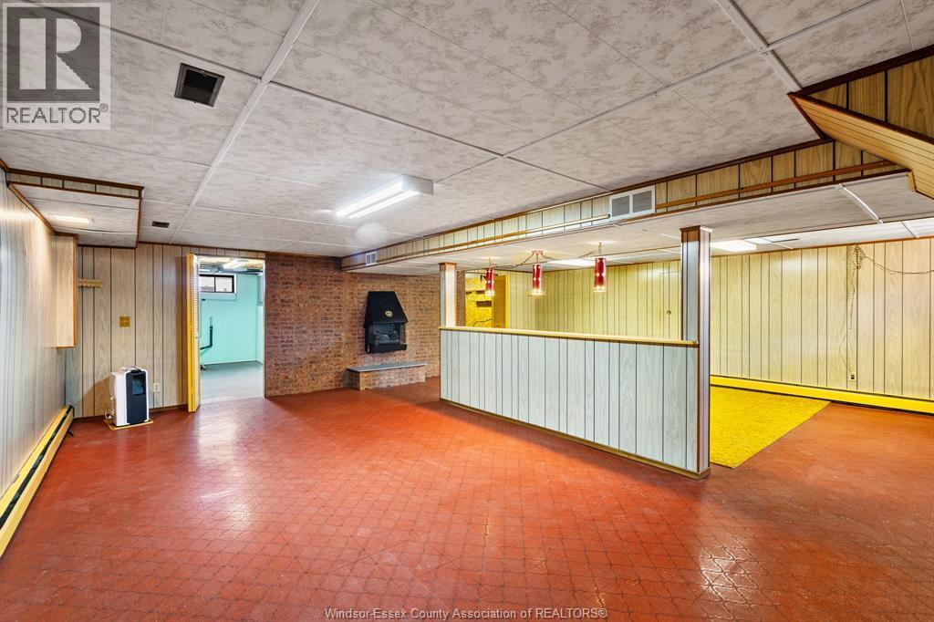 9520 Malden Road, Lasalle, ON - Indoor Photo Showing Other Room