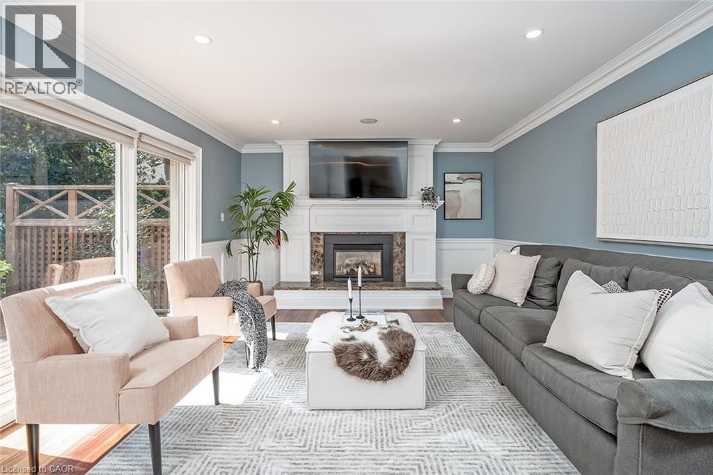 2428 Lakeshore Road, Burlington, ON - Indoor Photo Showing Living Room With Fireplace