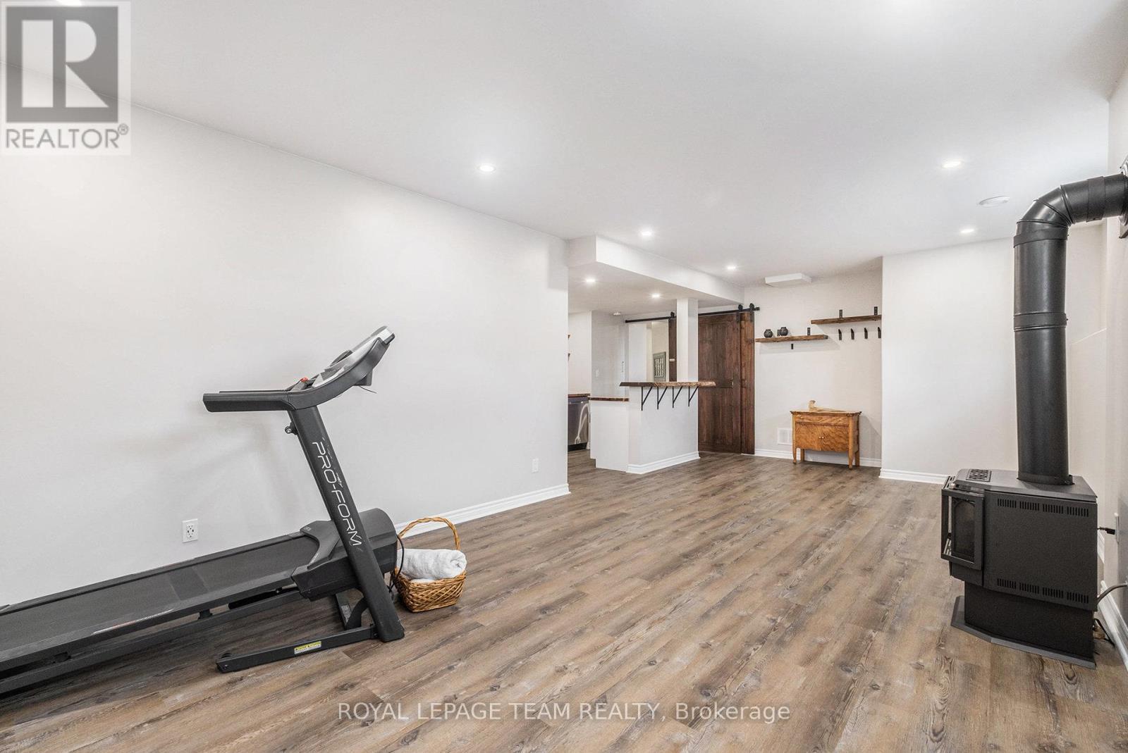1503 Hyndman Road, Edwardsburgh/Cardinal, ON - Indoor Photo Showing Gym Room