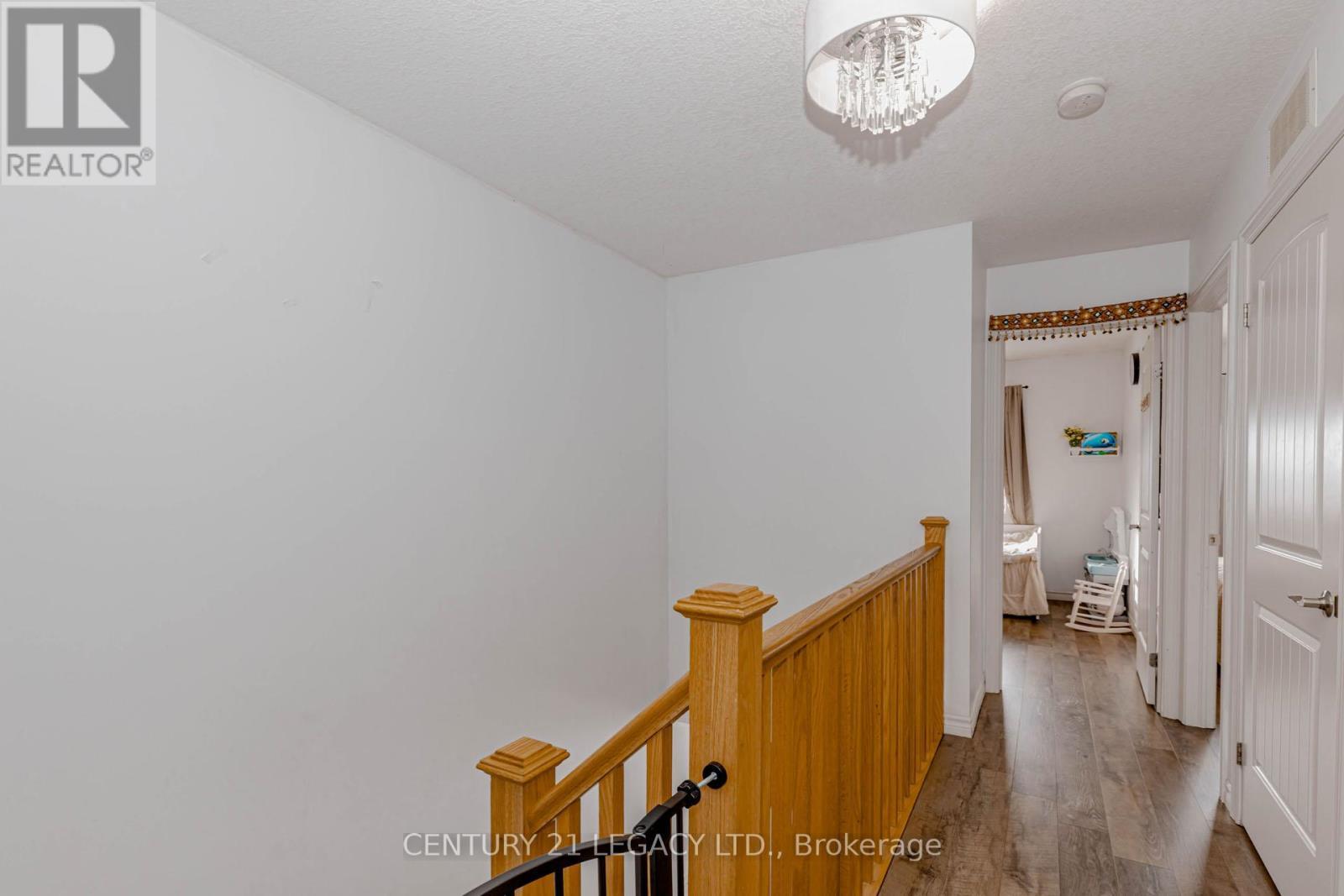 35 Oldfield Drive, Guelph, ON - Indoor Photo Showing Other Room