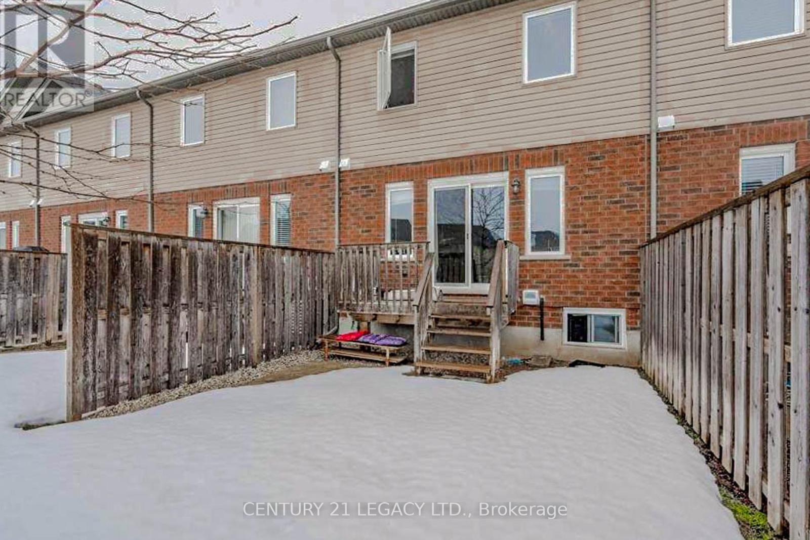 35 Oldfield Drive, Guelph, ON - Outdoor With Exterior