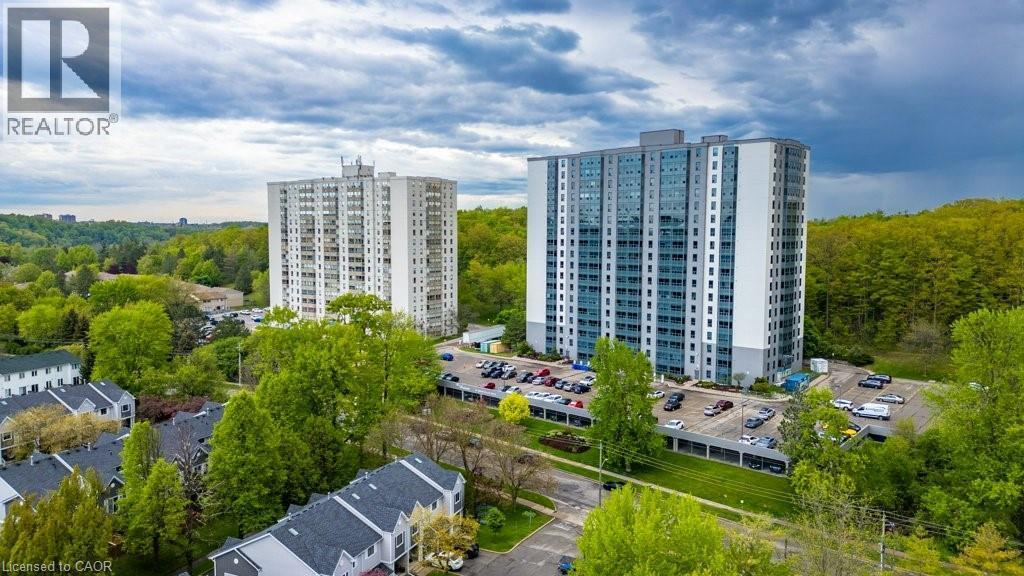55 Green Valley Drive Unit# 1710, Kitchener, ON - Outdoor With View