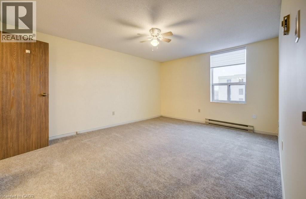 55 Green Valley Drive Unit# 1710, Kitchener, ON - Indoor Photo Showing Other Room