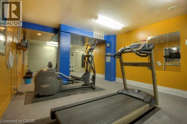 55 Green Valley Drive Unit# 1710, Kitchener, ON - Indoor Photo Showing Gym Room