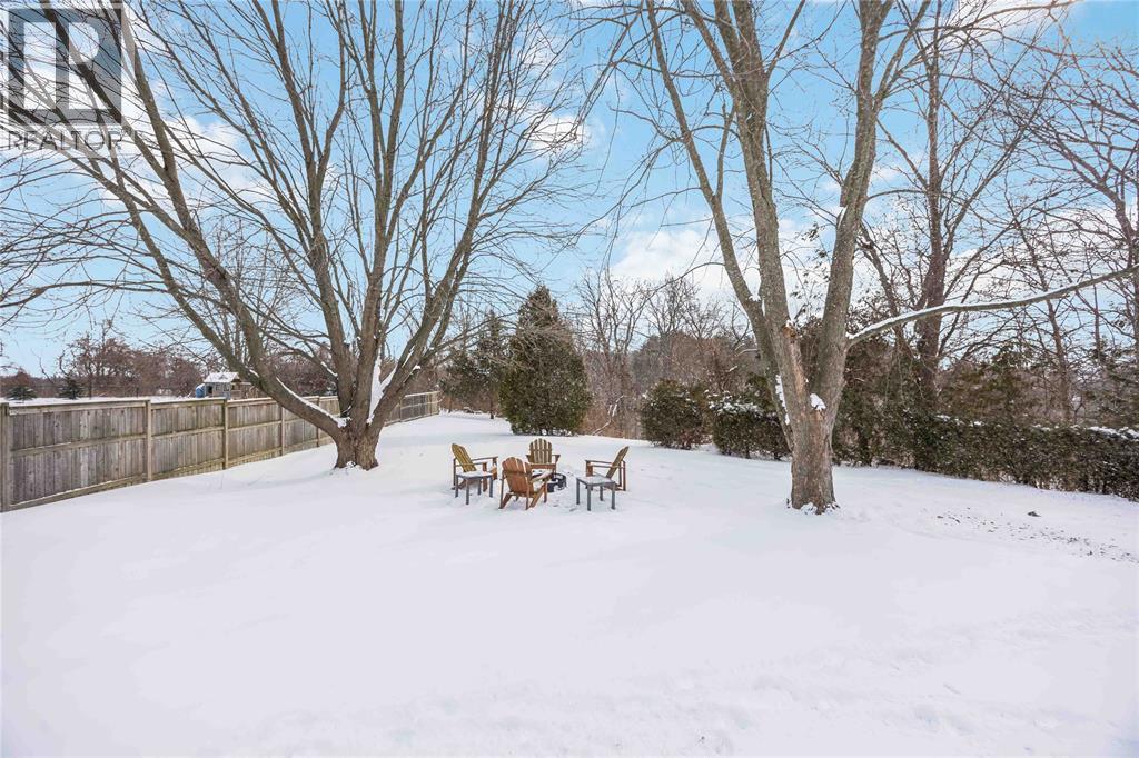 8108 Hillsboro Road, Plympton-Wyoming, ON - Outdoor With View