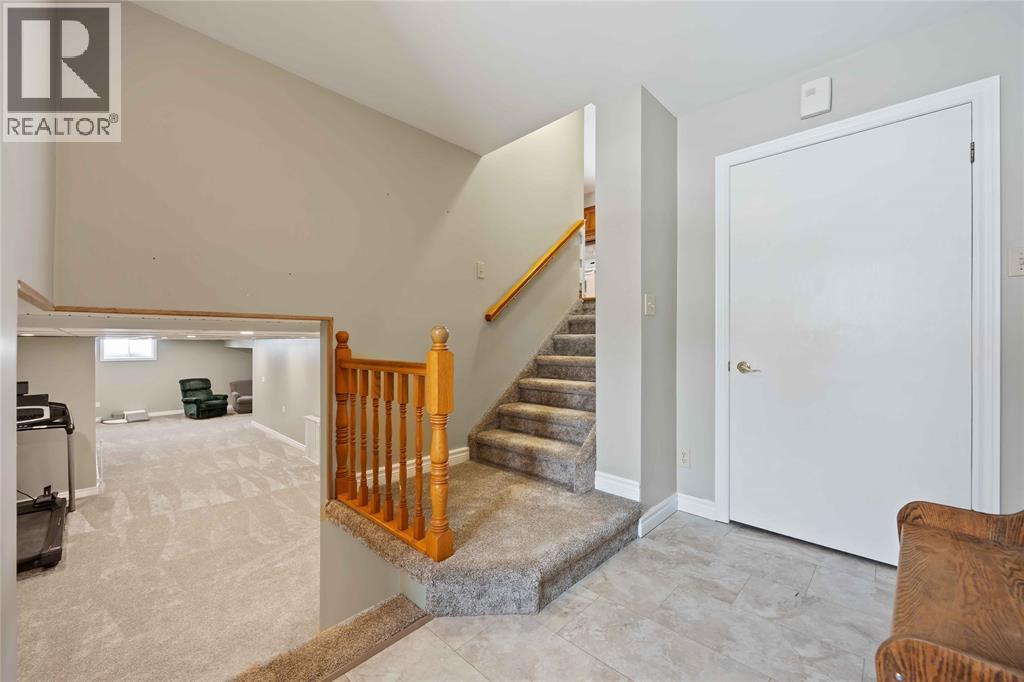 8108 Hillsboro Road, Plympton-Wyoming, ON - Indoor Photo Showing Other Room