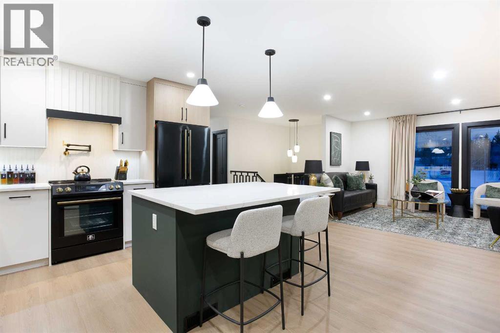 2416 Palliser Drive Sw, Calgary, AB - Indoor