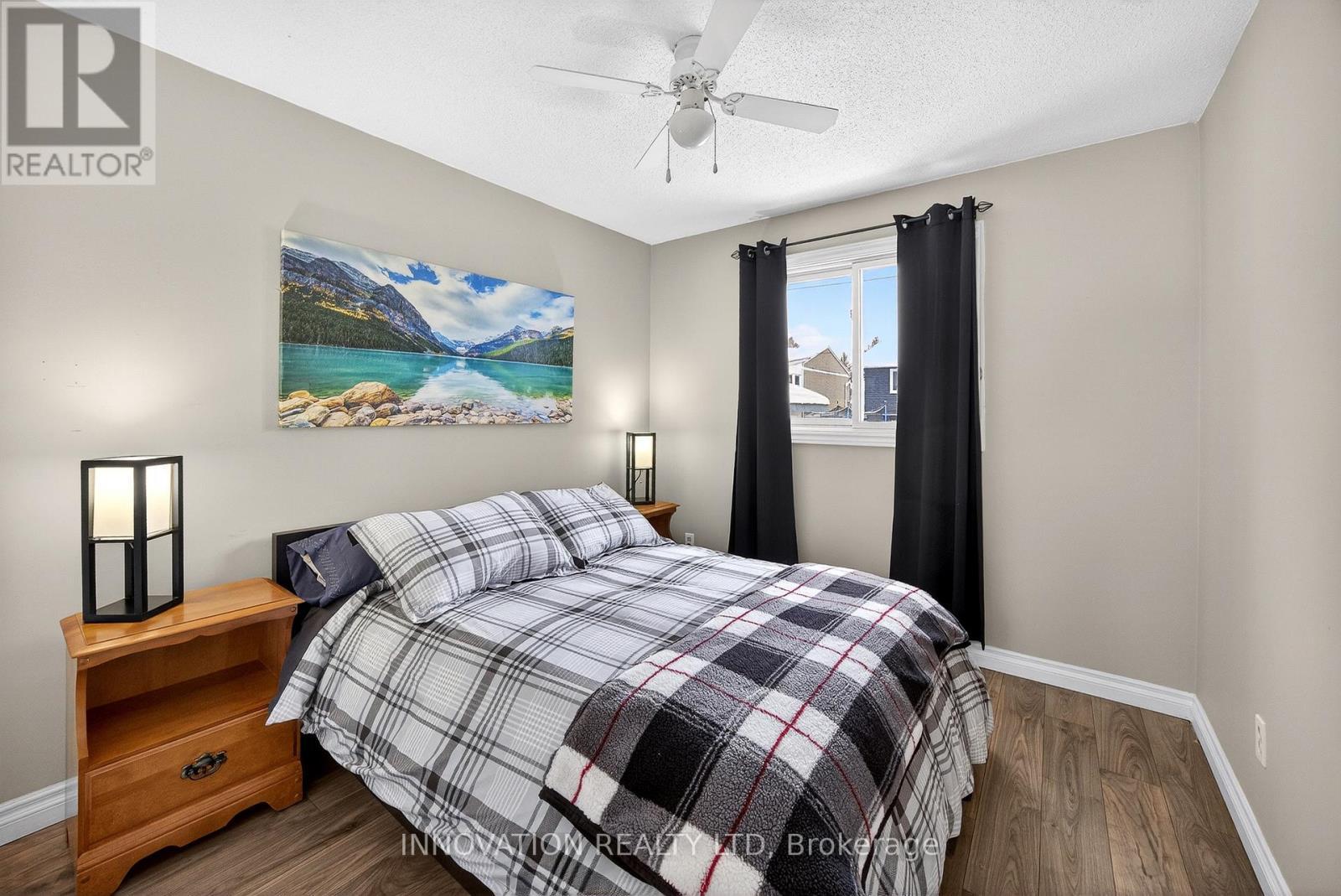 15 Henderson Street, Carleton Place, ON - Indoor Photo Showing Bedroom