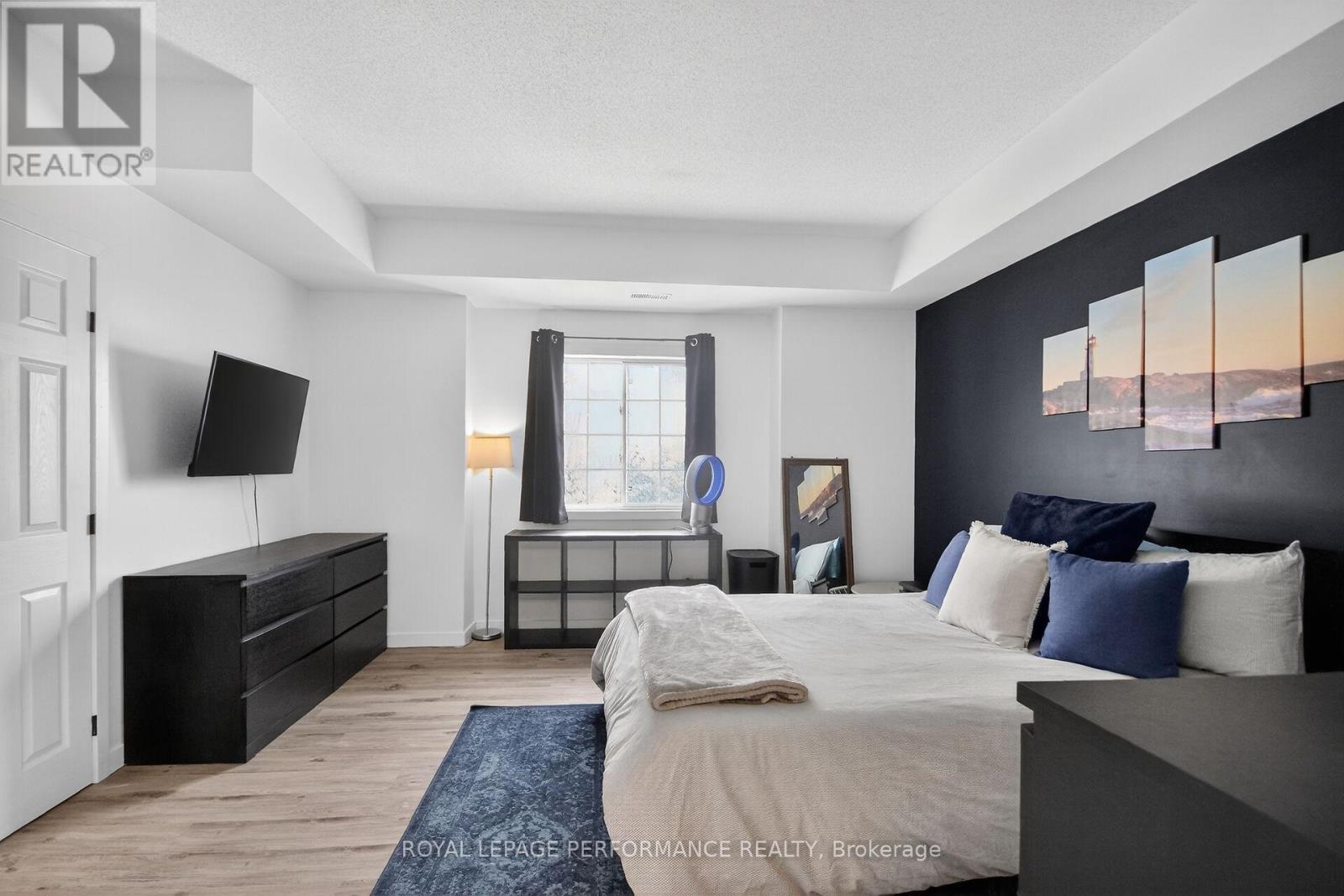 C - 100 Artesa Private, Ottawa, ON - Indoor Photo Showing Bedroom