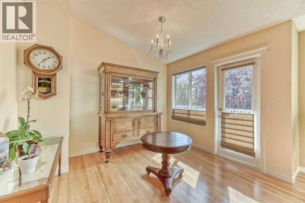 7 Scotia Landing Nw, Calgary, AB - Indoor