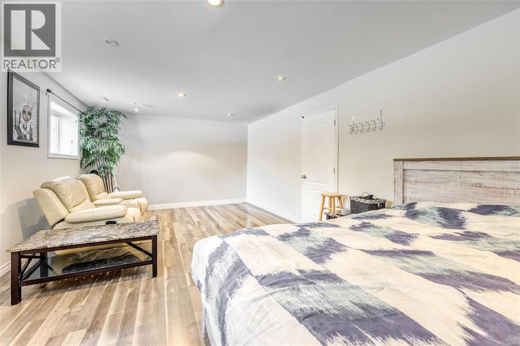 226 Fane Street, St Clair, ON - Indoor Photo Showing Bedroom