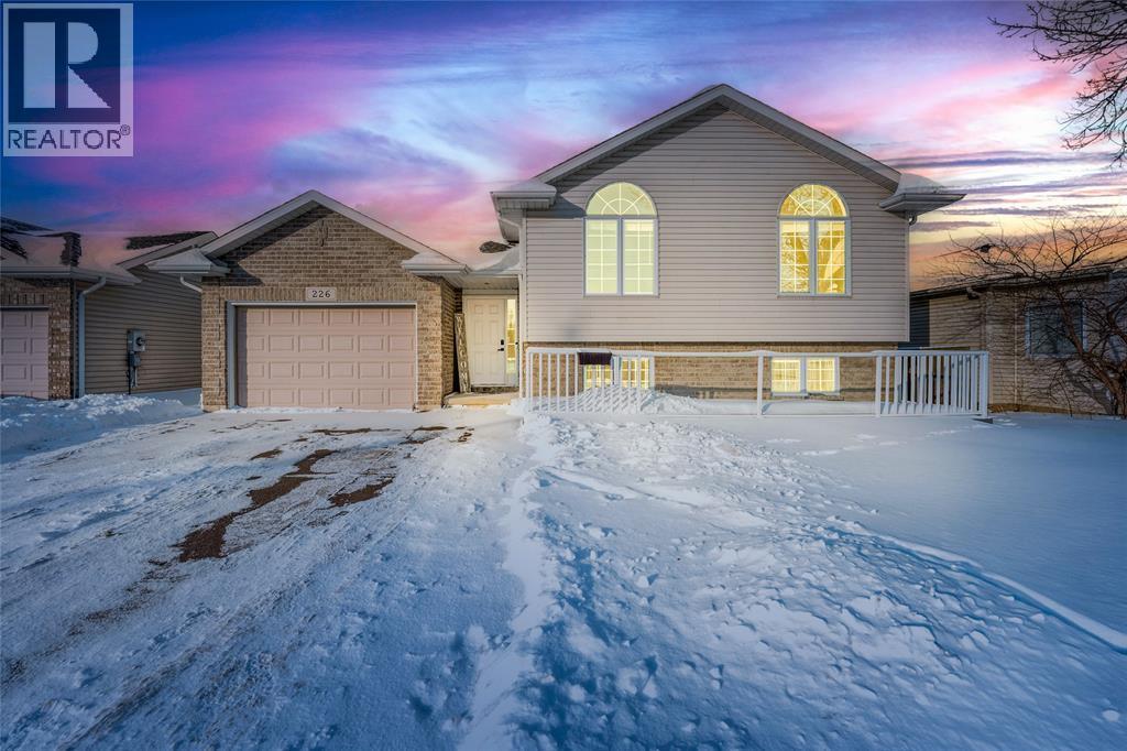 226 Fane Street, St Clair, ON - Outdoor