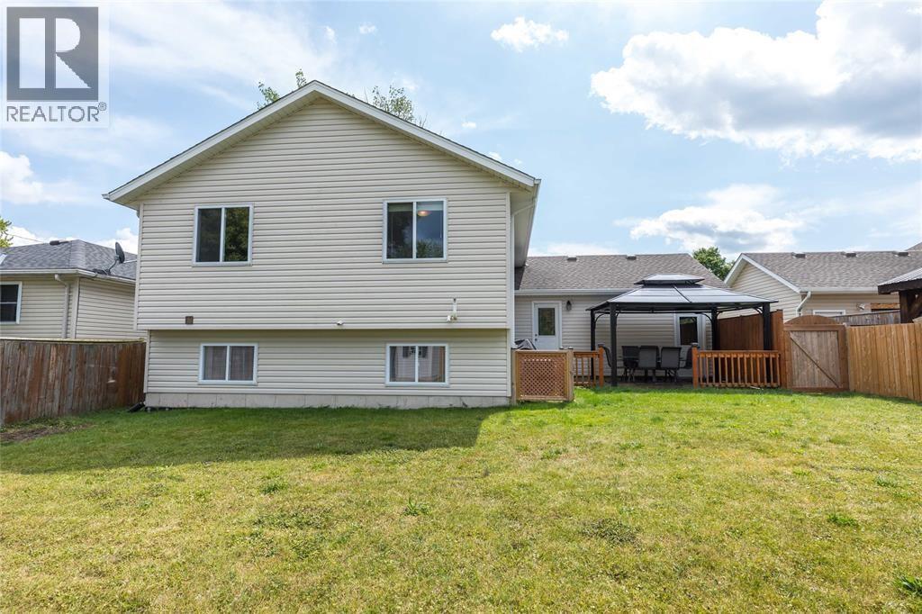 226 Fane Street, St Clair, ON - Outdoor With Exterior