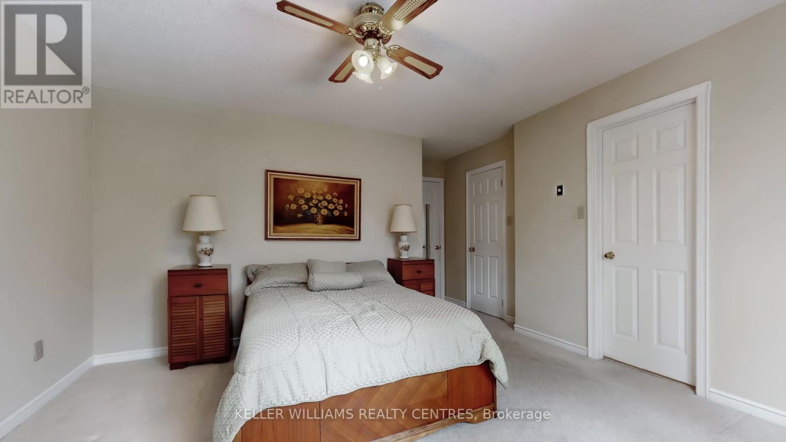100 Timpson Drive, Aurora, ON - Indoor Photo Showing Bedroom