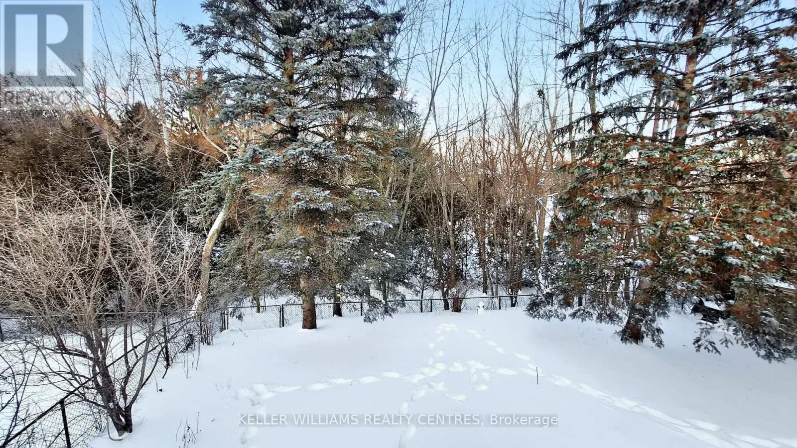 100 Timpson Drive, Aurora, ON - Outdoor With View