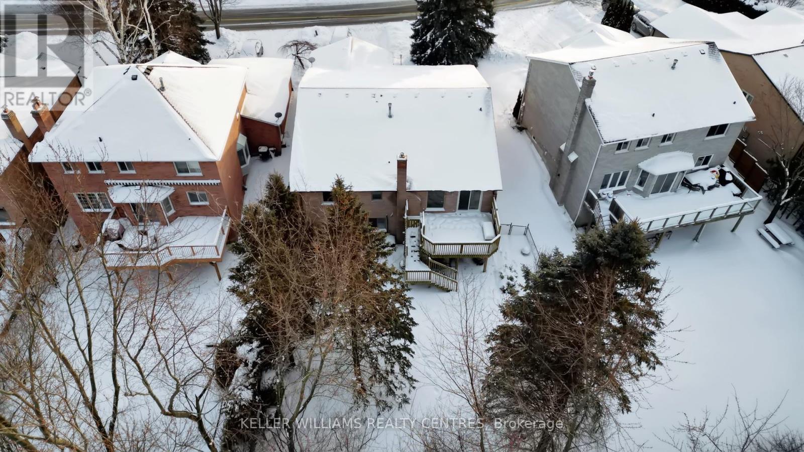 100 Timpson Drive, Aurora, ON - Outdoor