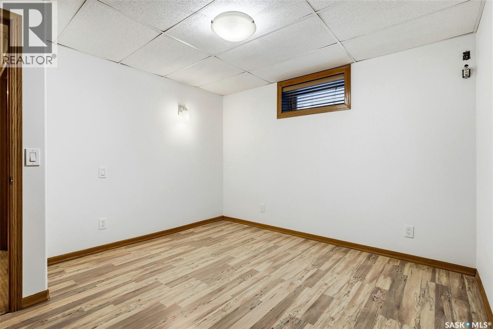 2906 St James Crescent, Regina, SK - Indoor Photo Showing Other Room