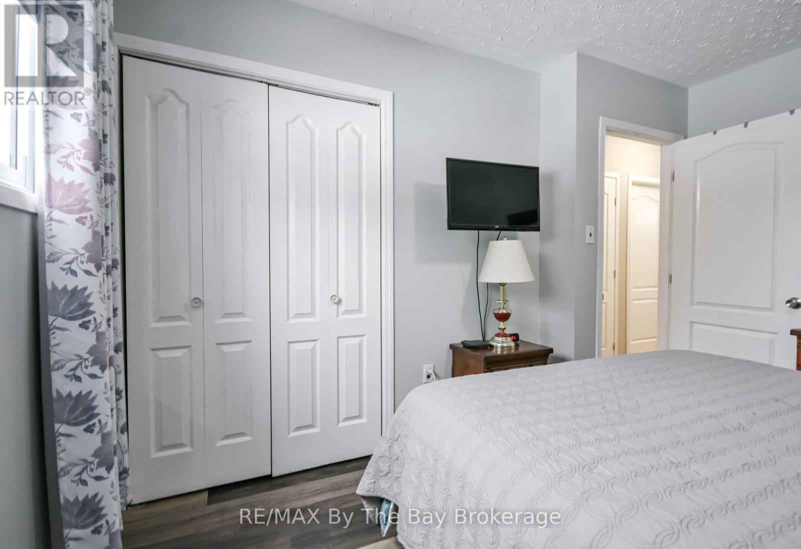 464 William Street, Midland, ON - Indoor Photo Showing Bedroom