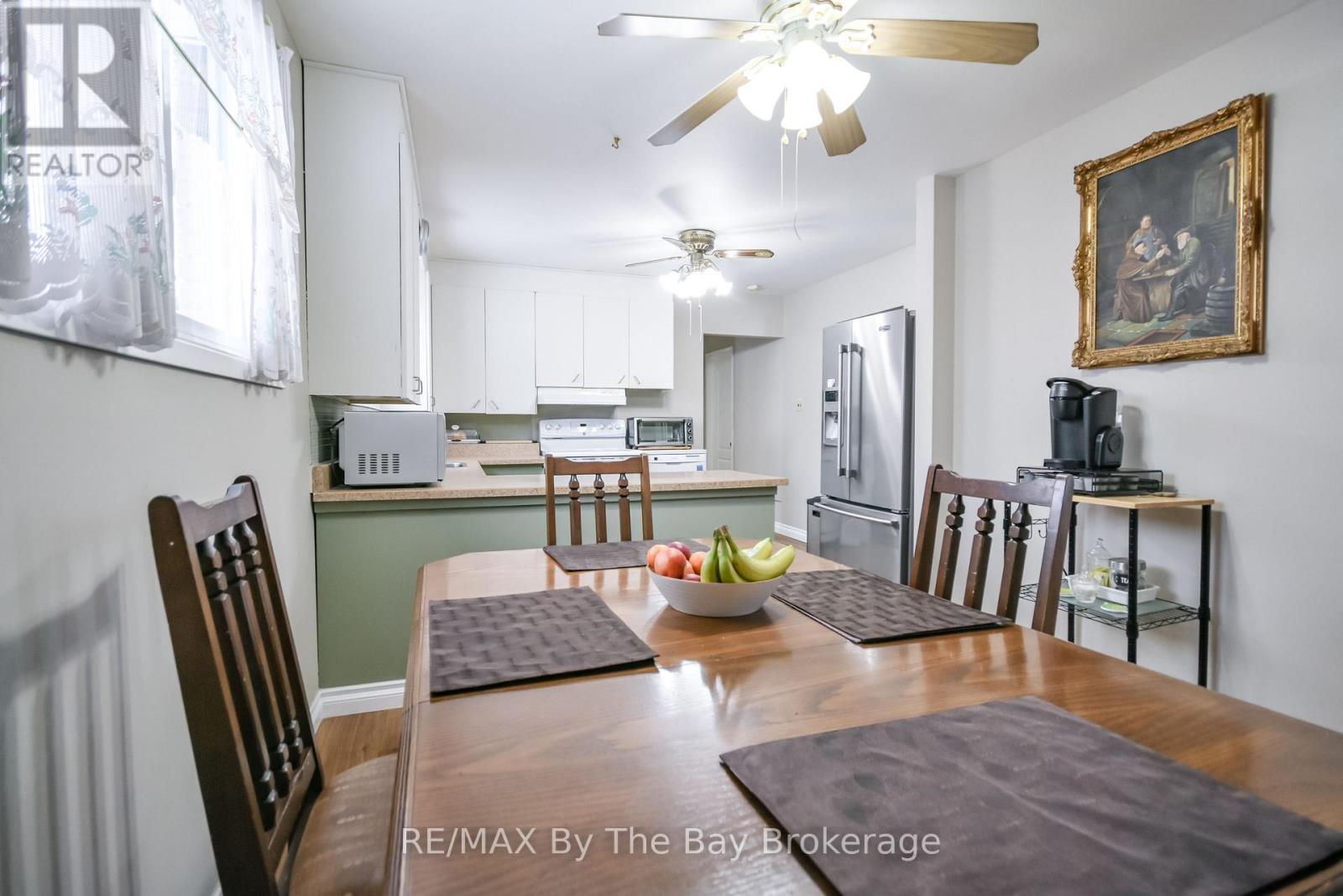 464 William Street, Midland, ON - Indoor Photo Showing Dining Room