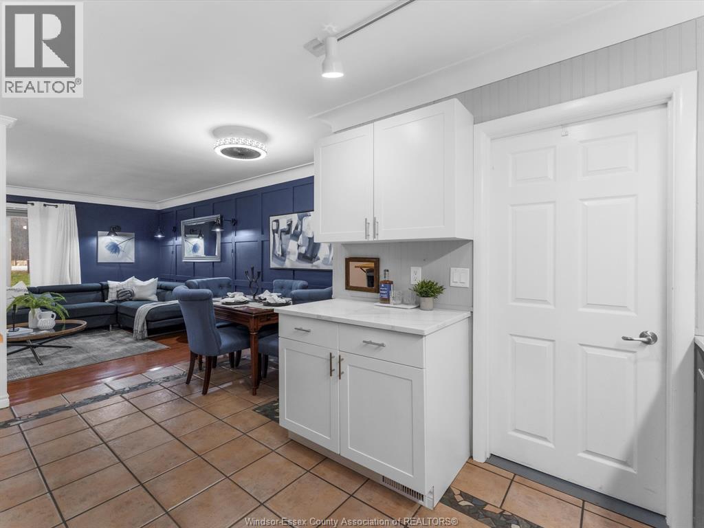 3438 Manning, Tecumseh, ON - Indoor