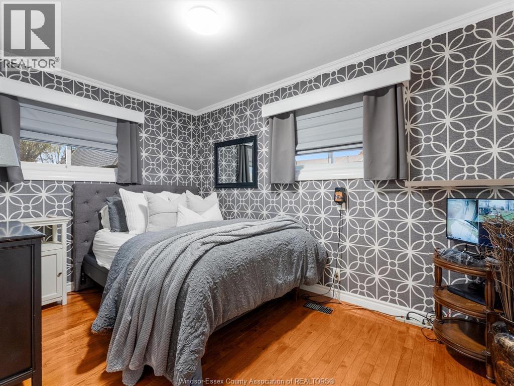 3438 Manning, Tecumseh, ON - Indoor Photo Showing Bedroom