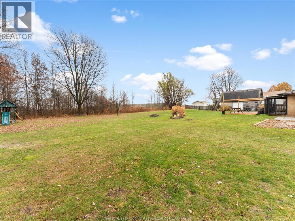 3438 Manning, Tecumseh, ON - Outdoor