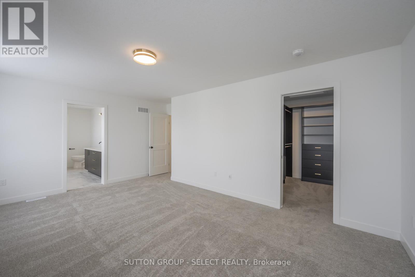 1898 Fountain Grass Drive, London South (South B), ON - Indoor Photo Showing Other Room