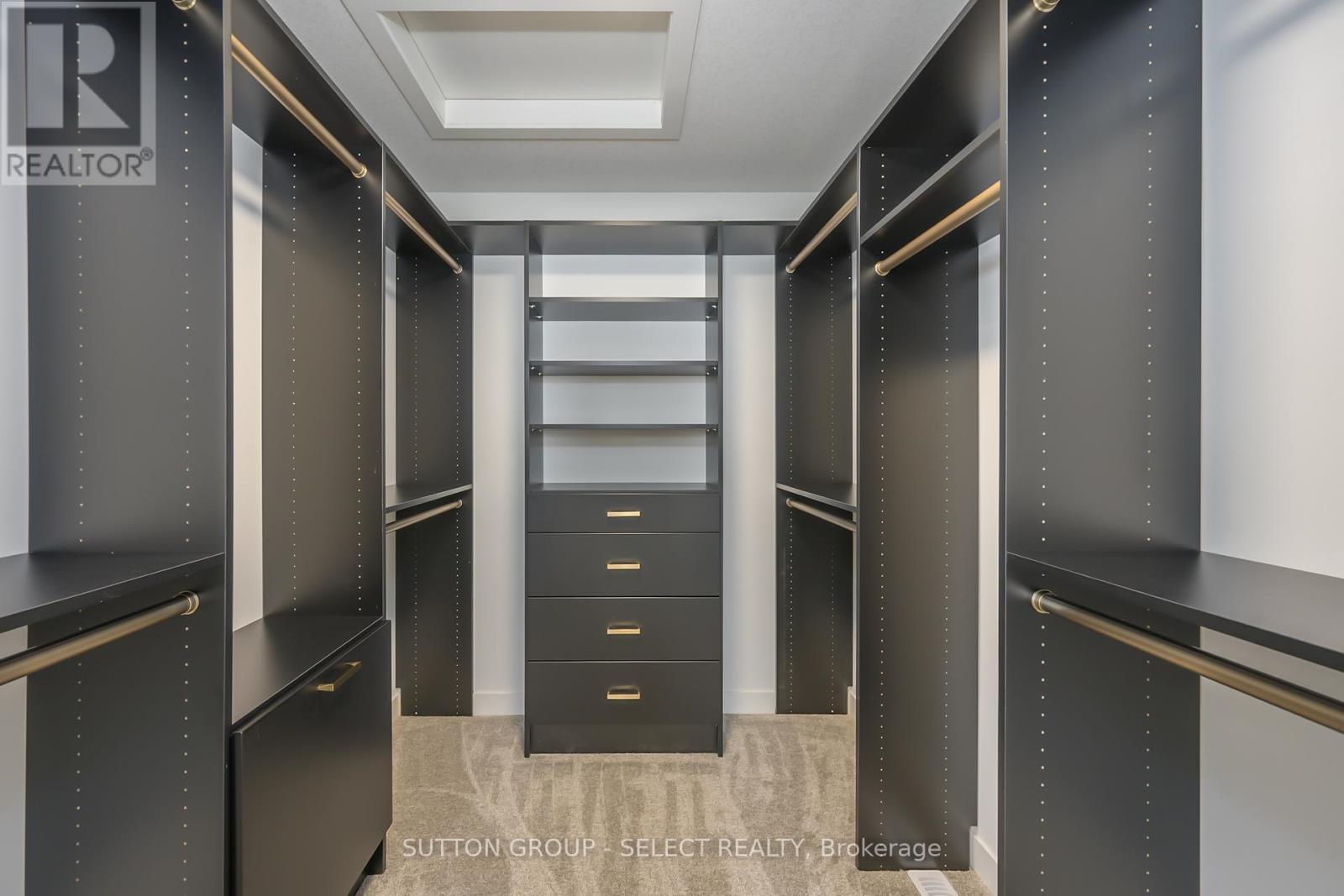 1898 Fountain Grass Drive, London South (South B), ON - Indoor Photo Showing Other Room