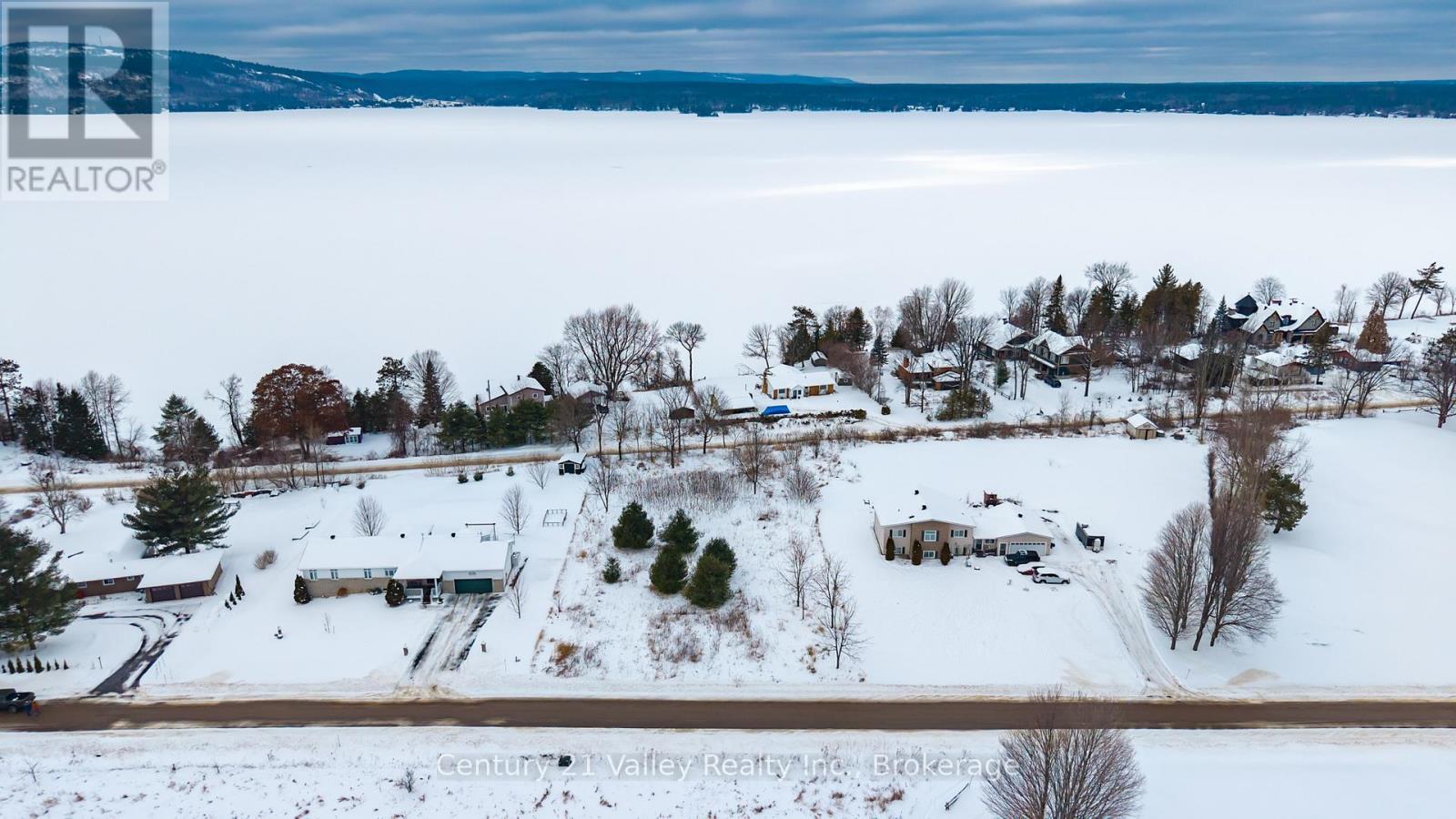 50 Spindle Drift Road, Greater Madawaska, ON