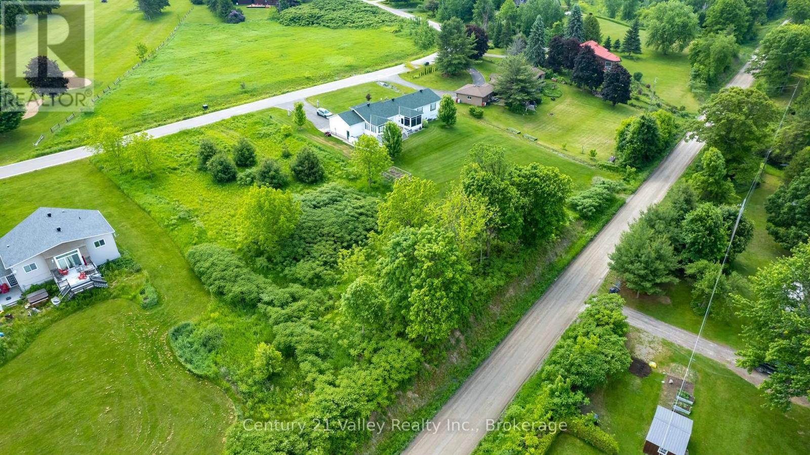 50 Spindle Drift Road, Greater Madawaska, ON