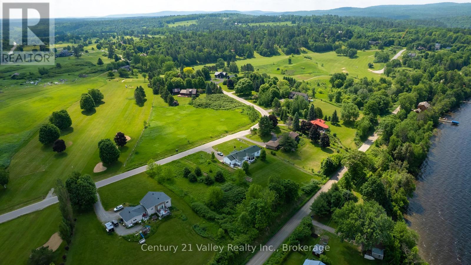 50 Spindle Drift Road, Greater Madawaska, ON