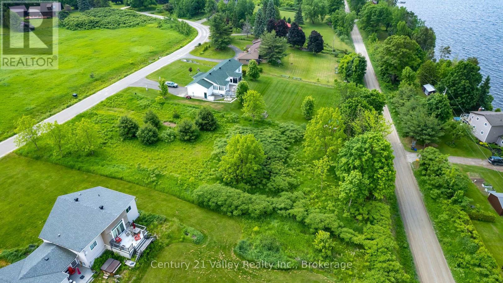 50 Spindle Drift Road, Greater Madawaska, ON